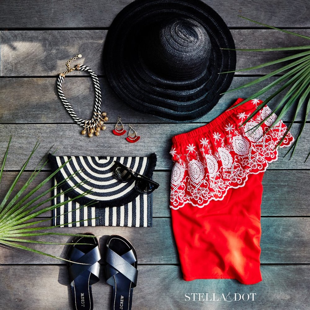 Stella & Dot Kalani Statement Necklace - Picture 10 of 11